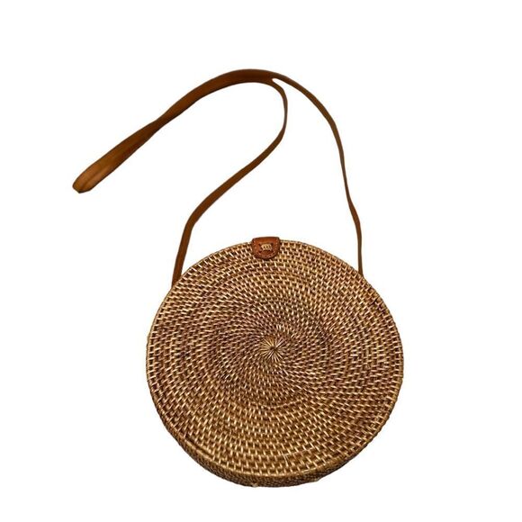 Wicker Circular Crossbody Purse - Picture 1 of 6